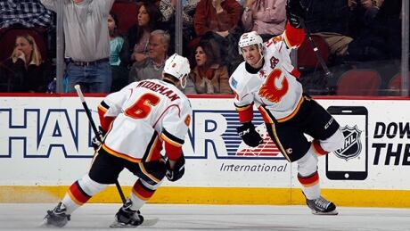 Calgary Flames' Curtis Glencross scored late in the second period to put his team on the board in a game against the New Jersey Devils. 84041974