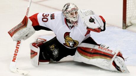 Ottawa Senators goalie Andrew Hammond makes a save against the Anaheim Ducks during the third period of the game in Anaheim, Calif., on Wednesday. Andrew Hammond