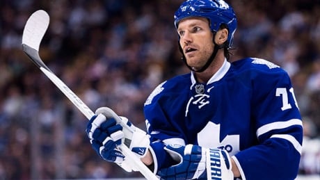 The Leafs have traded forward David Clarkson to the Blue Jackets. David Clarkson