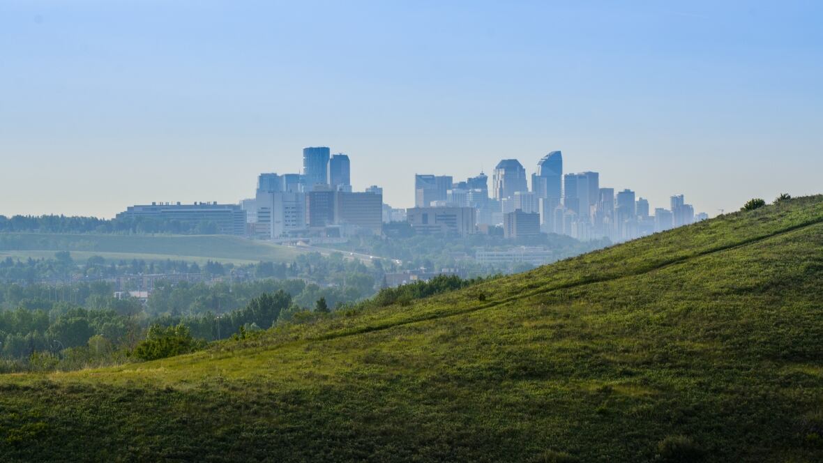 Paskapoo development could get traditional Blackfoot name Medicine Hill