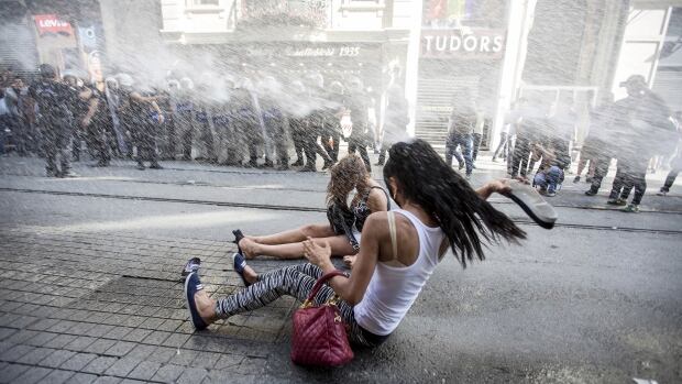 turkey-rights-pride.jpg