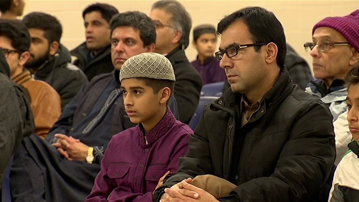calgary muslim Muslim council of calgary (mcc) and its affiliate organizations want to thank all the brothers and sisters from muslim and larger calgary community who sent support messages and attended the special prayer and solidarity event for the victims of the québec city islamic cultural centre massacre. calgary muslim Muslim council of calgary (mcc) and its affiliate organizations want to thank all the brothers and sisters from muslim and larger calgary community who sent support messages and attended the special prayer and solidarity event for the victims of the québec city islamic cultural centre massacre.