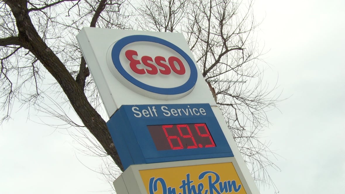 Ottawa gas prices plunge below 70 cents for first time in 7 years