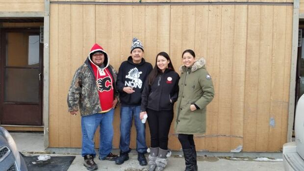 Kendall Robinson (left) invited Karmen Omeasoo (also known as HellnbacK), Tamara Muswagon and Lisa Muswagon to Pimicikamak to meet with youth in that community.
