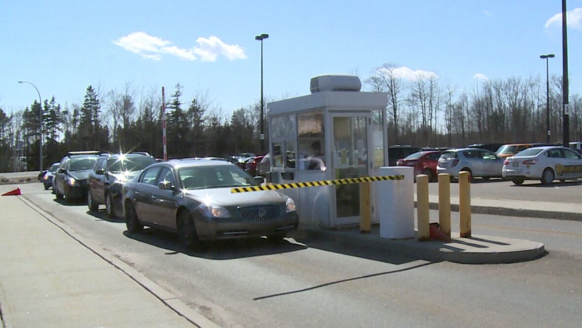 Queen-Elizabeth-Hospital-Montreal Parking at the QEH is free starting Friday - Prince Edward Island ...