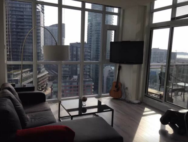 Airbnb Toronto | top 5 airbnb listings in canada all in b c and ontario Airbnb Toronto | top 5 airbnb listings in canada all in b c and ontario