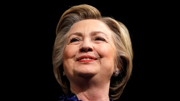 U.S. Democratic presidential candidate Hillary Clinton said Monday that her cabinet would look like America and 'and 50% of America is women, right?'