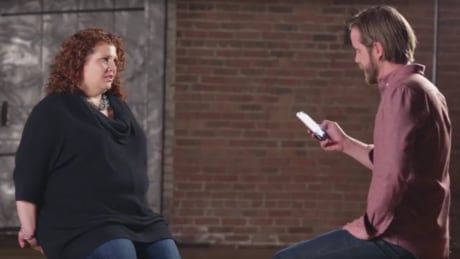 men read mean tweets about female sportswriters