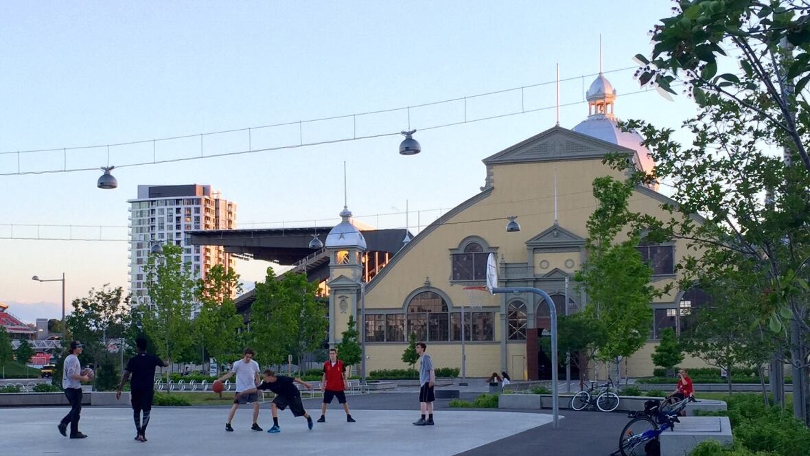 Lansdowne's urban park overshot budget by 23 Ottawa CBC News