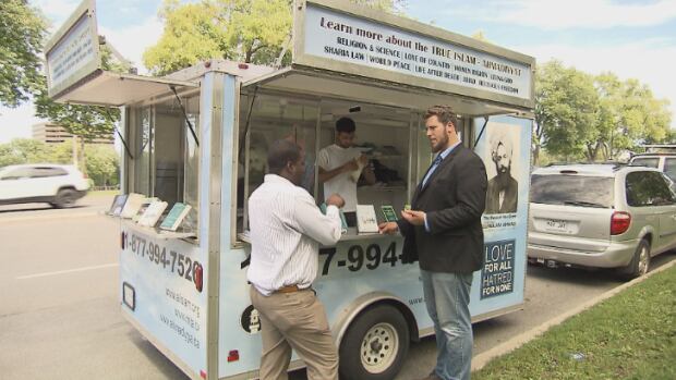 moose jaw muslim Members of saskatchewan’s muslim community went door to door in moose jaw sunday as part of an initiative by muslim youth who want to dispel misconceptions and misunderstandings about the faith. moose jaw muslim Members of saskatchewan’s muslim community went door to door in moose jaw sunday as part of an initiative by muslim youth who want to dispel misconceptions and misunderstandings about the faith.