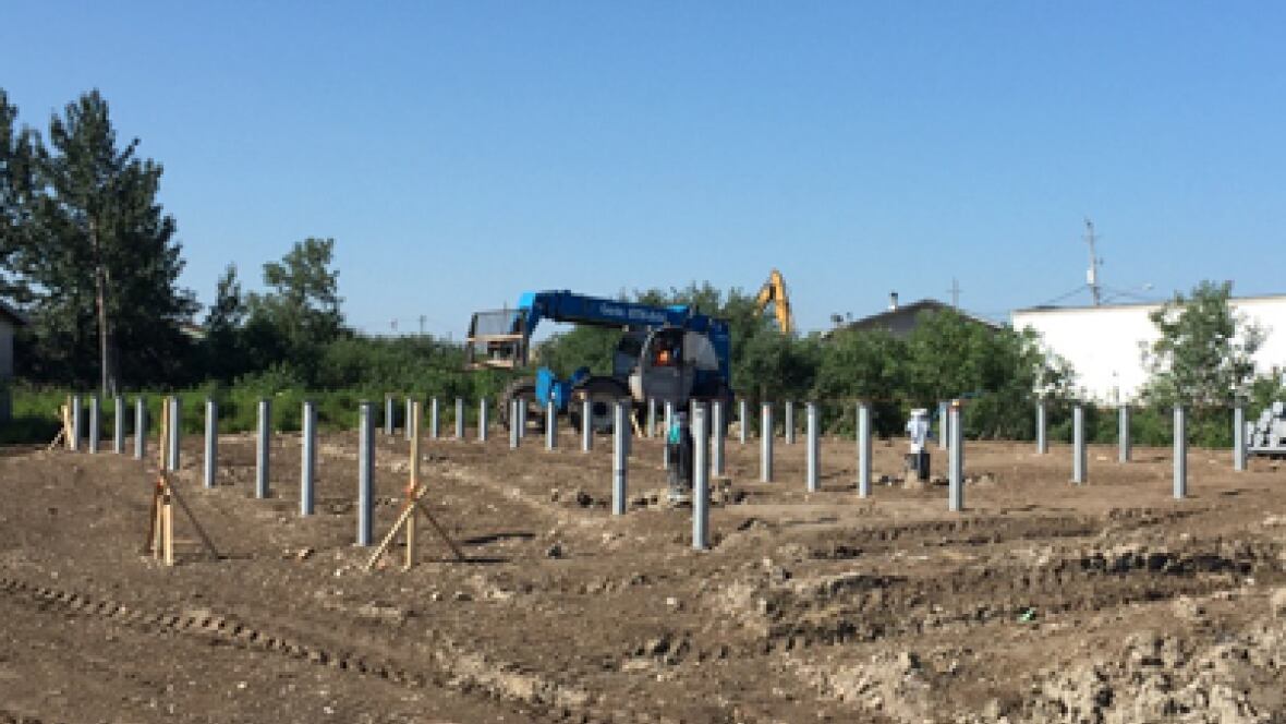 Kashechewan First Nation sees arrival of first modular housing units