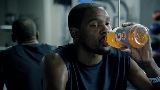 Gatorade athletes sports drink
