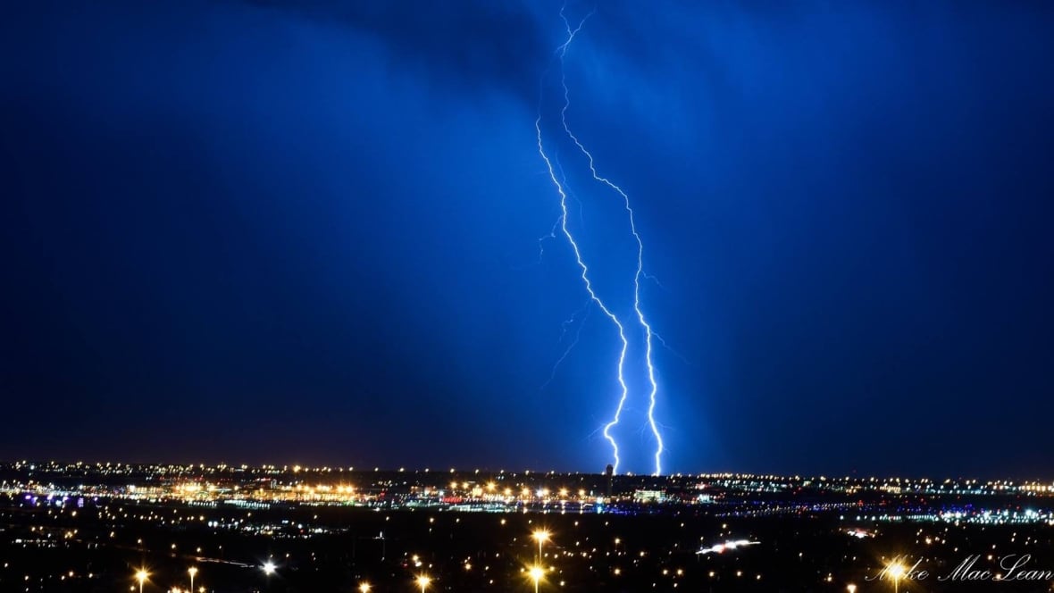 Lightning the 'deadliest summer weather threat' in Canada - Calgary ...