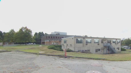 The RCMP will continue to maintain facilities on the Heather Street lands until at least 2019. Heather Street lands