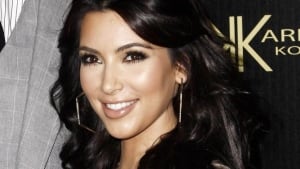 hi-kim-kardashian-01538190