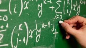 hi-math-chalkboard