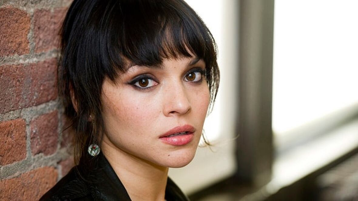 洋楽 Norah Jones / Featuring Norah Jones Featuring Norah Jones : Norah Jones | HMV&BOOKS online - 098682