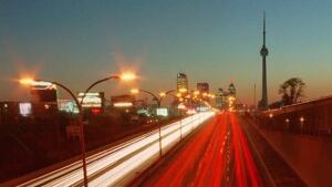 li-toronto-traffic-620