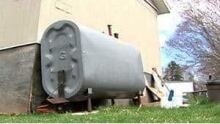 hi-bc-121114-oil-tank-4col
