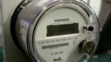 hi-bc-130204-bc-hydro-smart-meter-8col