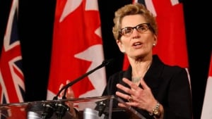 hi-ont-kathleen-wynne-presser-852