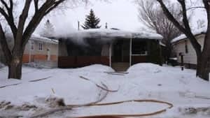 mi-fire-house-regina-130228