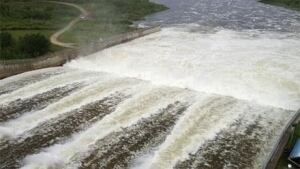 fi-dam-water-130624