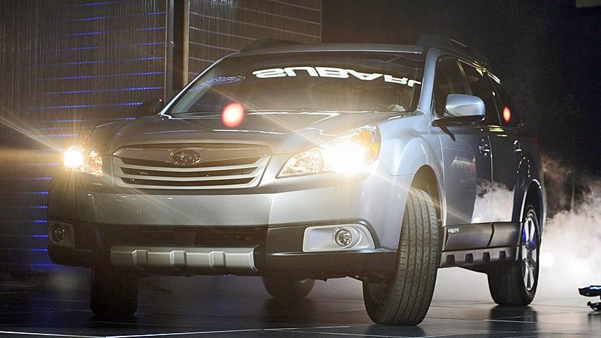 Subaru recalls 47 000 cars for engines that start themselves CBC