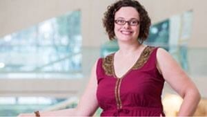si-poet_laureate_portrait