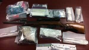 mi-pe-gun-cocaine-raid