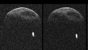 sm-300-asteroid-with-moon-752421main_asteroid20130530