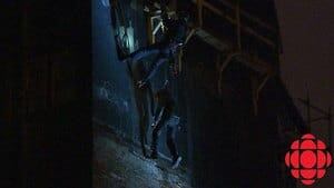 hi-bc130313-dangling-man-2-4col