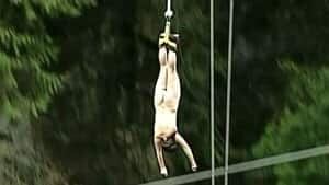mi-bc-130224-naked-bungee