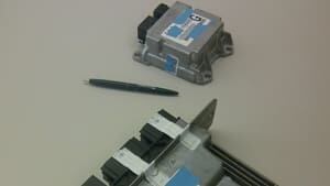si-ottawa-car-data-boxes