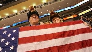 mi-us-flag-fans-300-image-