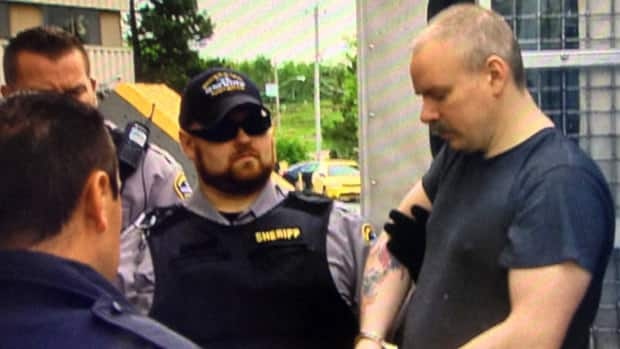 Man convicted in 2007 attack still too dangerous to be released from prison; Michael Derrick Robicheau has been declared a dangerous offender\.