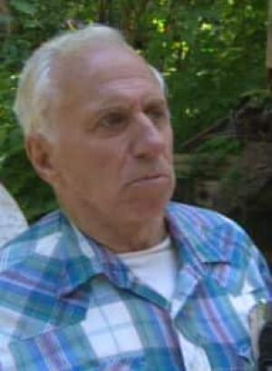 mi-bc-130610-bear-hunt-george-hoffman