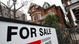 hi-housing-sign-real-estate