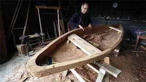 mi-bc-121101-point-canoe