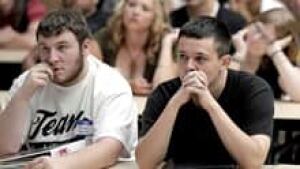 si-tornado-trauma-students-