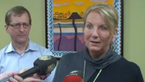 hi-dunderdale-kathy-2013022