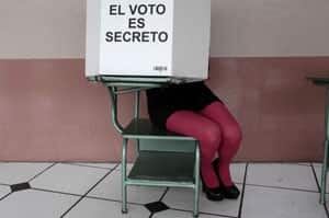 pi-world-ecuador-vote-booth