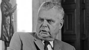 si-diefenbaker-300