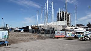 gi-pier82-300