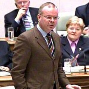 nl-byrne-ed-20051217