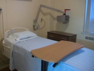 hi-hospital-beds-02830661
