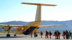 li-buffalo-plane-5h8pp6ju
