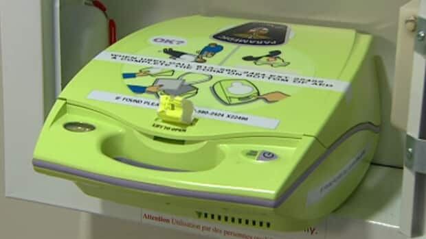 li-ottawa-defibrillator