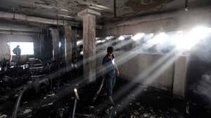 si-bangladesh-fire-300-ap-03896361
