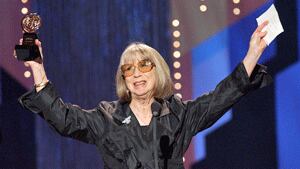 si-julie-harris-300